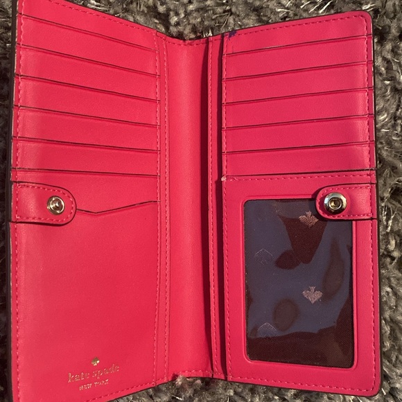 Kate Spade - Picture 3 of 3